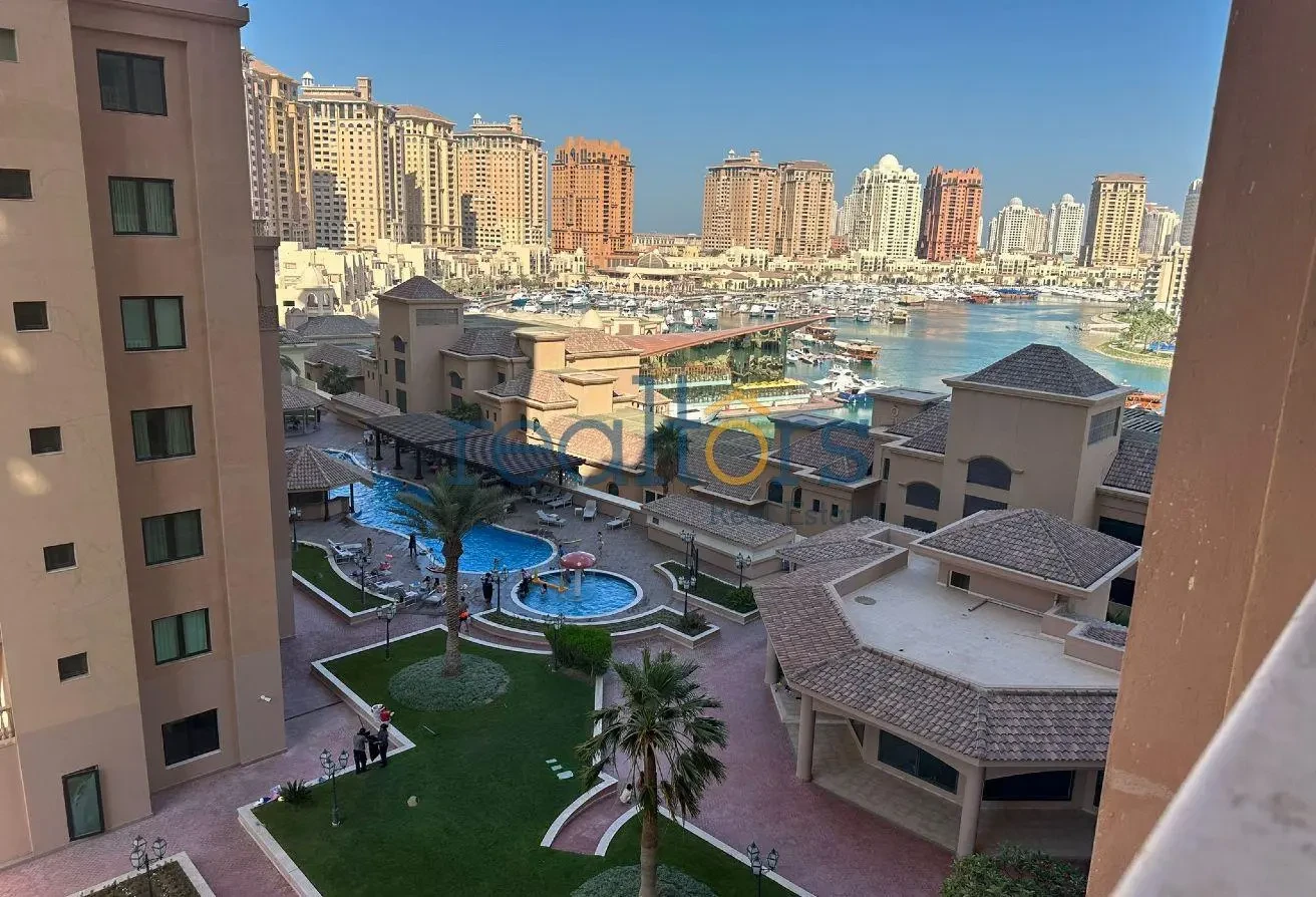 Amz Price 2-Bed with Partial Marina and Pool View - Apartment in East Porto Drive