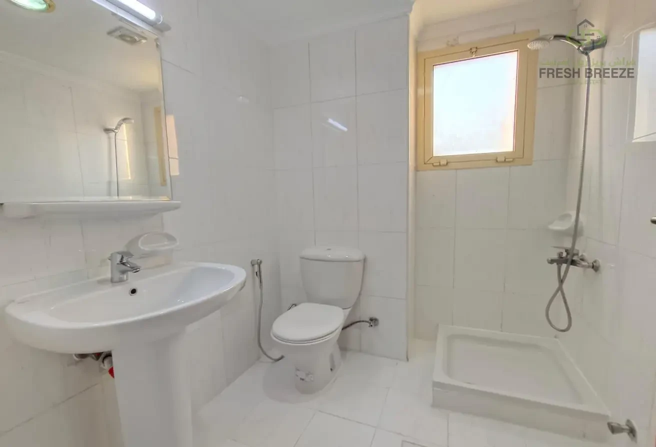 1BHK SEMI FURNISHED WITH GYM | INCLUDED KAHRAMA - Apartment in Al Sadd