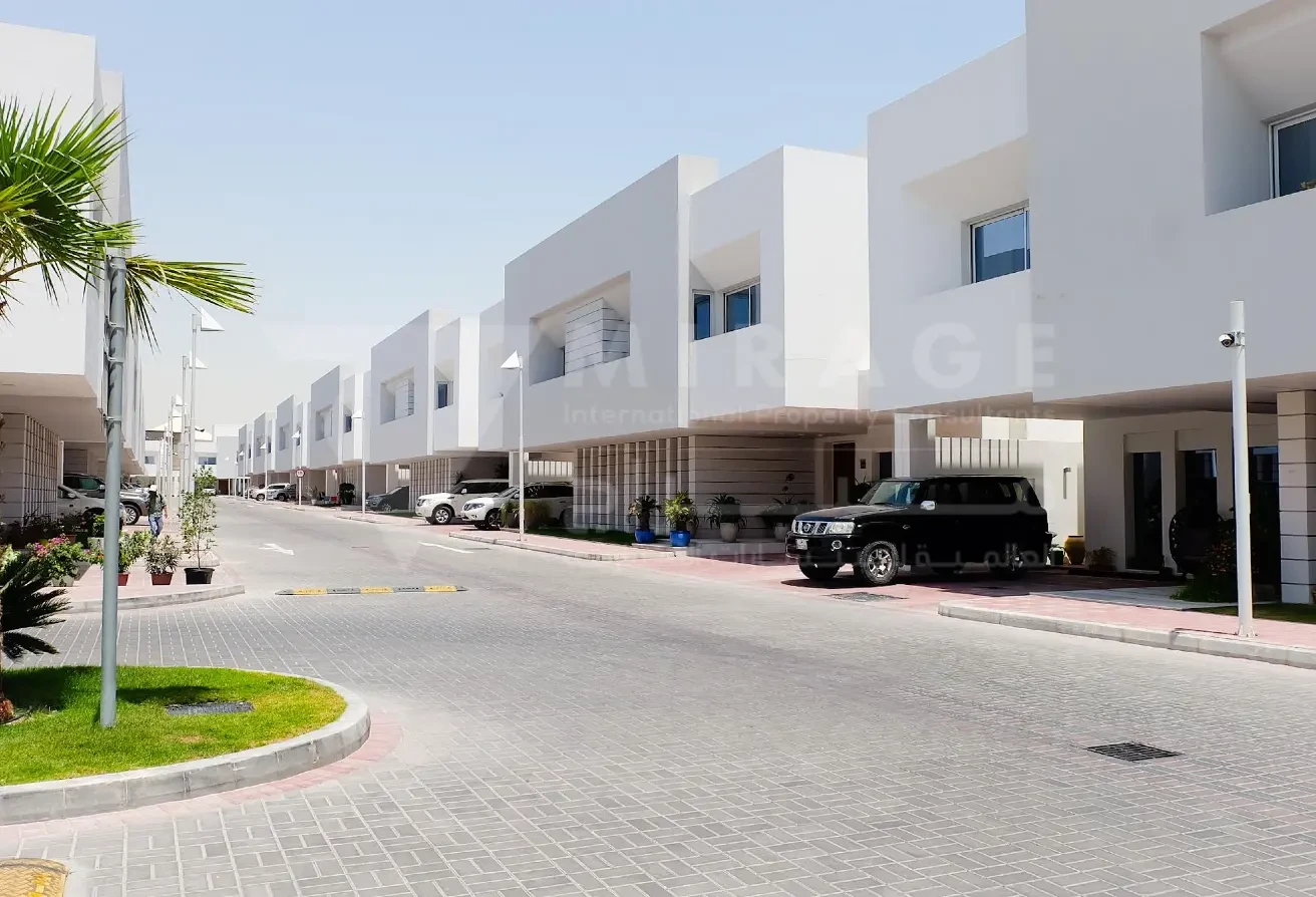 Modern 5-bed villa compound near Aspire Zone - Compound Villa in Al Waab