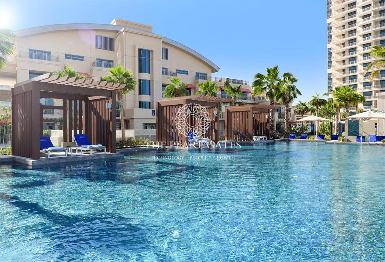 Stylish 1-Bedroom Apartment with Stunning Sea View - Apartment in Abraj Bay