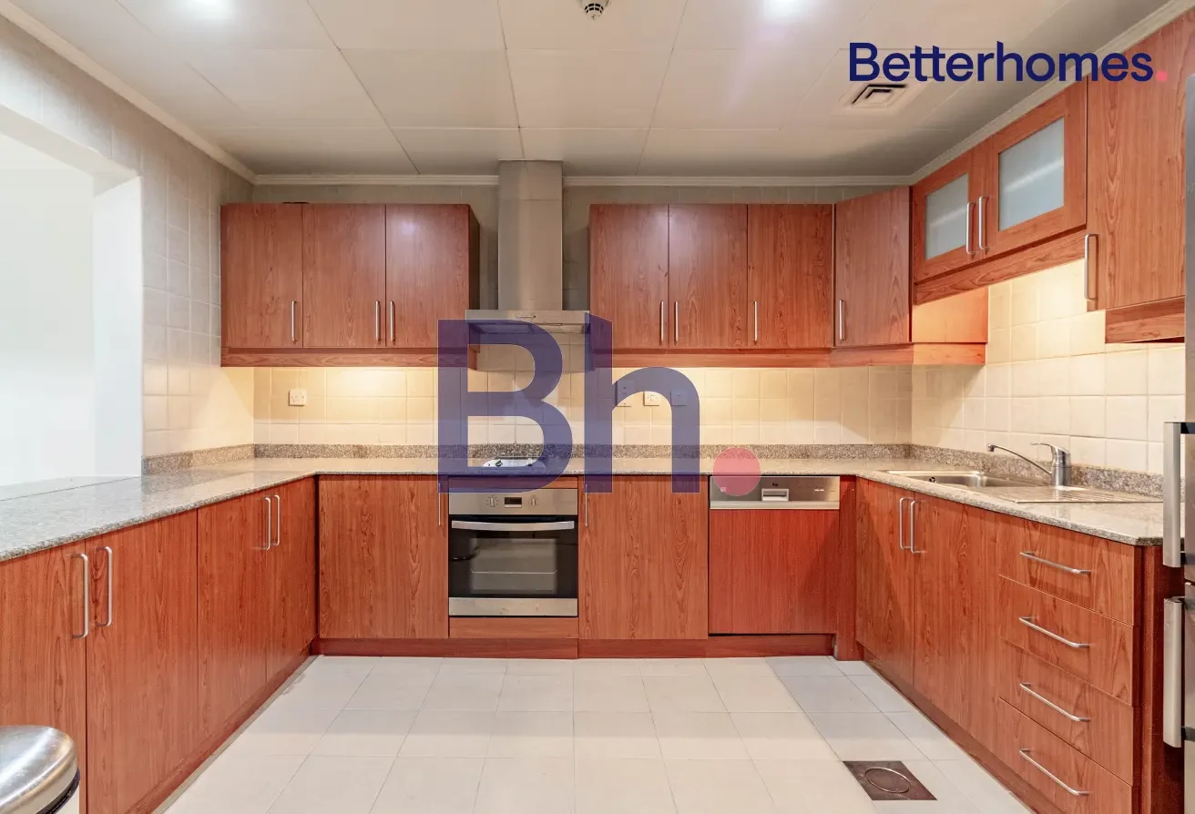 MODERN 1BR | GREAT VIEWS | LARGE LIVING AREA - Apartment in Doha