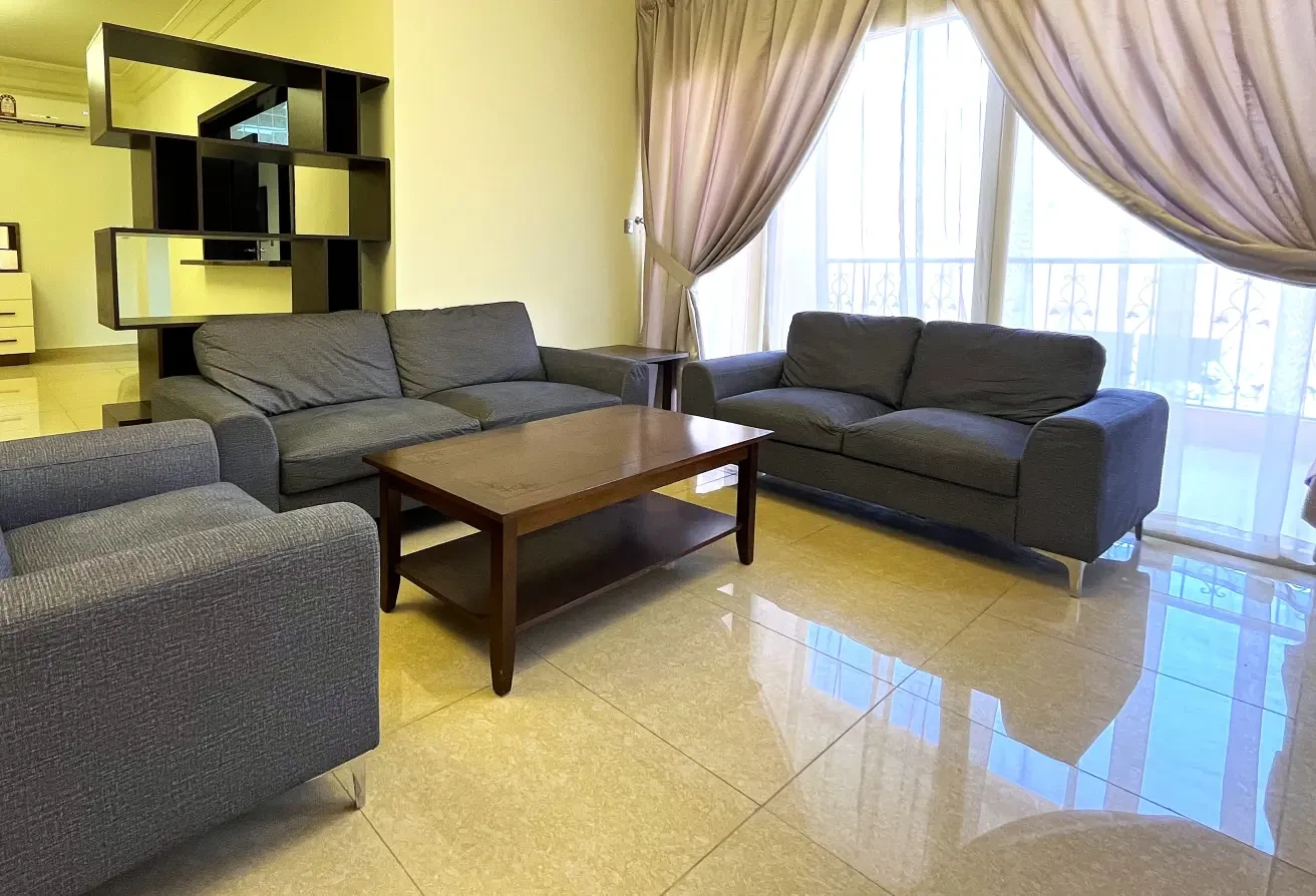 Spacious 2 Bedroom in Abu Sidra | Compound - Apartment in Doha