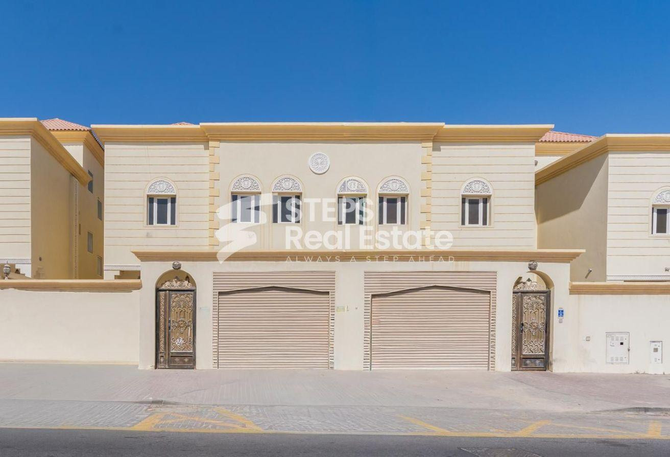 7 BHK Villa for Staff in Al Markhiya - Villa in Al Markhiya Street