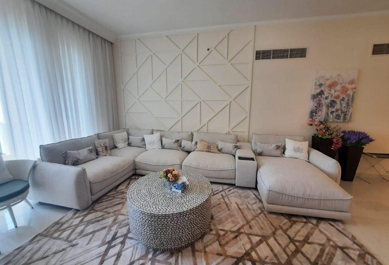Luxury Furnished 2BHK Townhouse w/Sea View | 2.6M - Townhouse in Viva East
