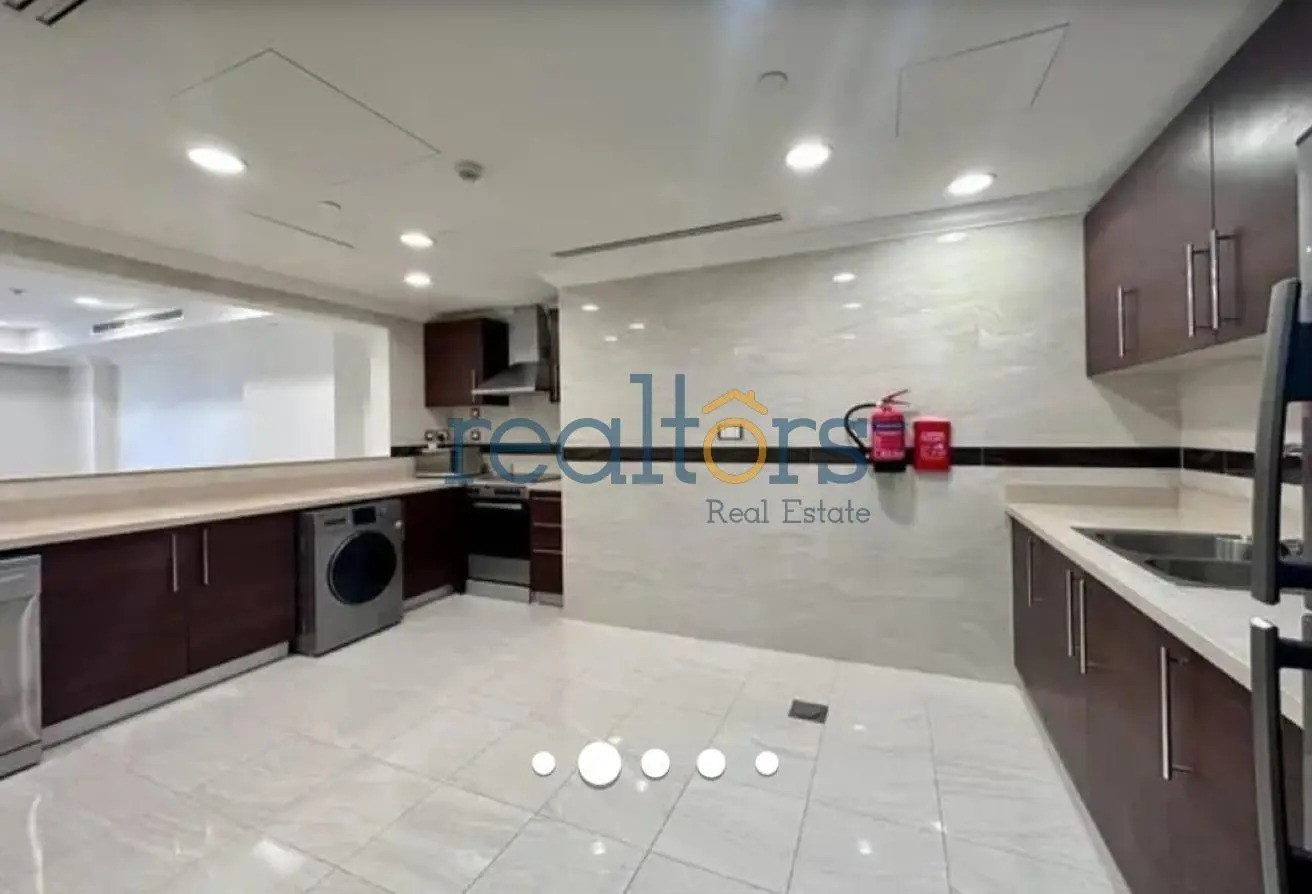 Spacious 1 Bedroom Fully Furnished Apartment