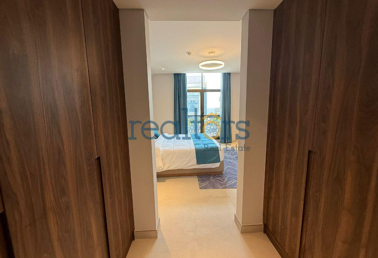 LUXURIOUS 2 BHK | FULLY FURNISHED | INCLUDING WIFI