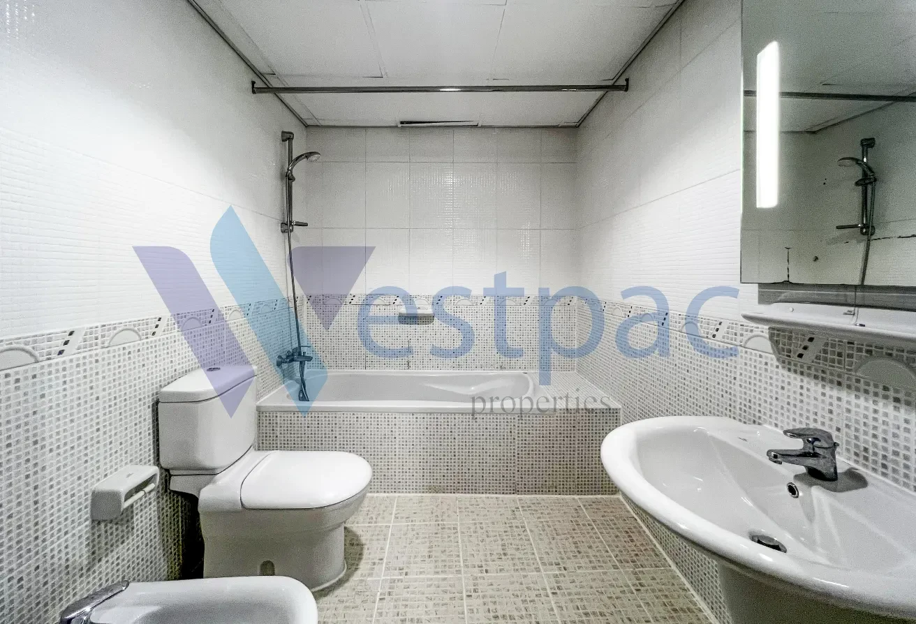 BILLS INCLUDED | 2 BHK WITH BALCONY FOR RENT | FF - Apartment in West Bay