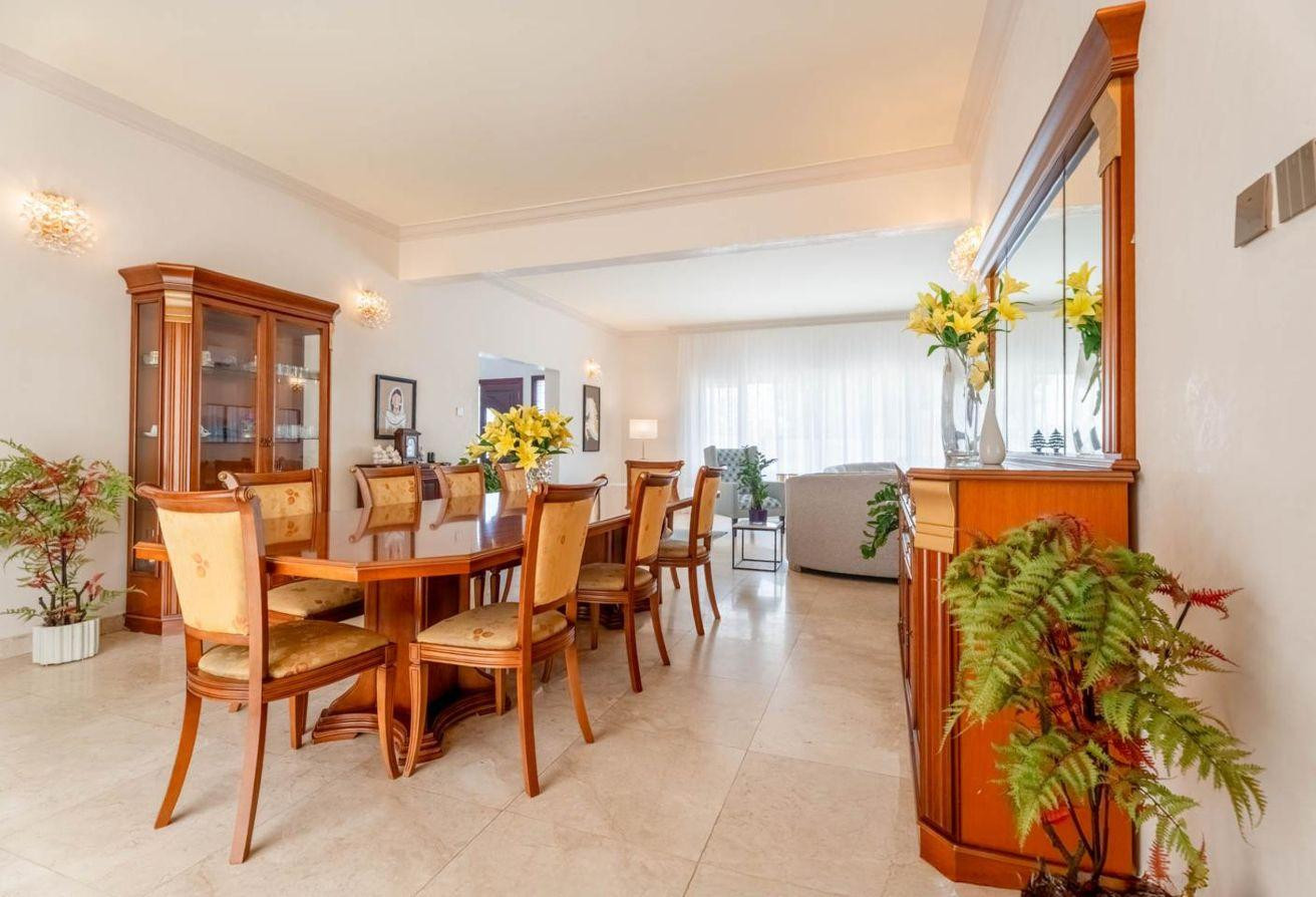 Ready-to-Move-In Furnished Villa for Rent - Villa in Al Waab Street