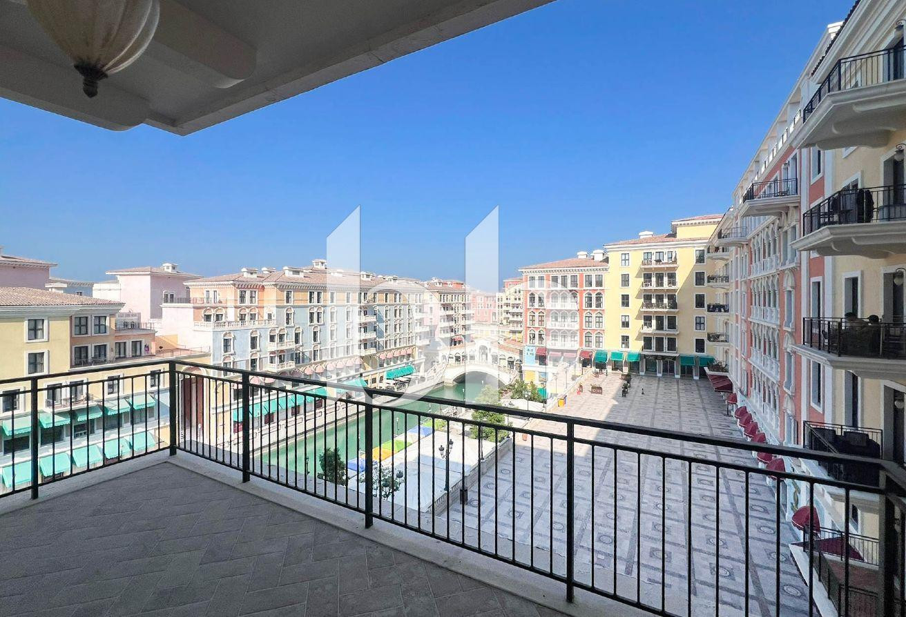 Stylish 1BHK Qanat Quartier w/Balcony | 1.35M