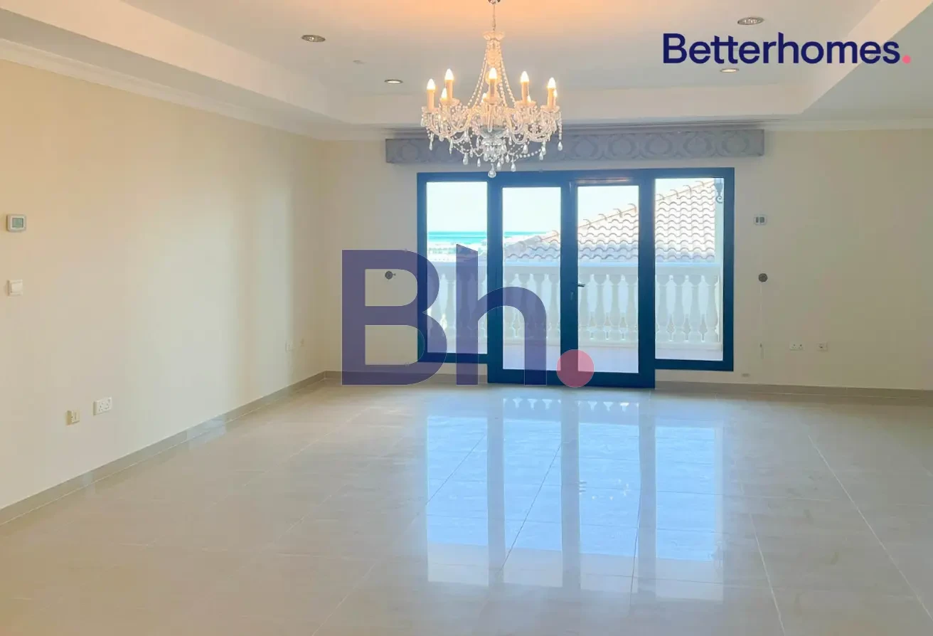 MODERN | 2 BEDROOMS | SEMI FURNISHED | SPACIOUS - Apartment in Doha