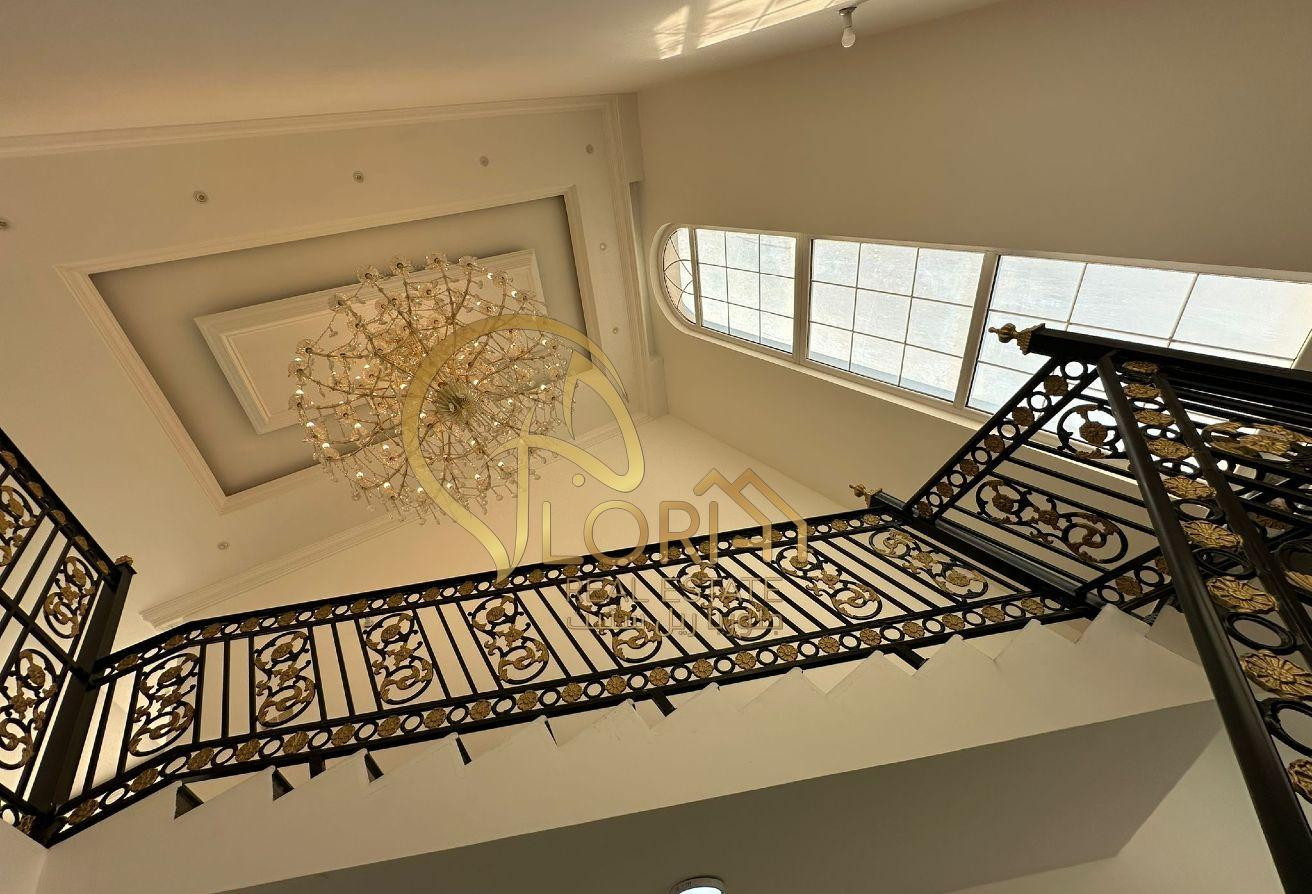 Spacious and Elegant Family Villa for Sale|5M - Villa in Al Sailiya