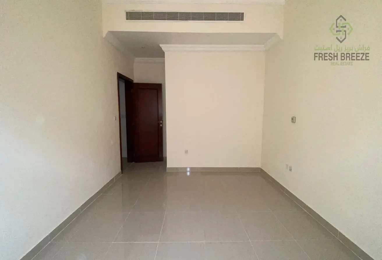 2BR Un-Furnished Apartment Located In Najma - Apartment in Najma Street