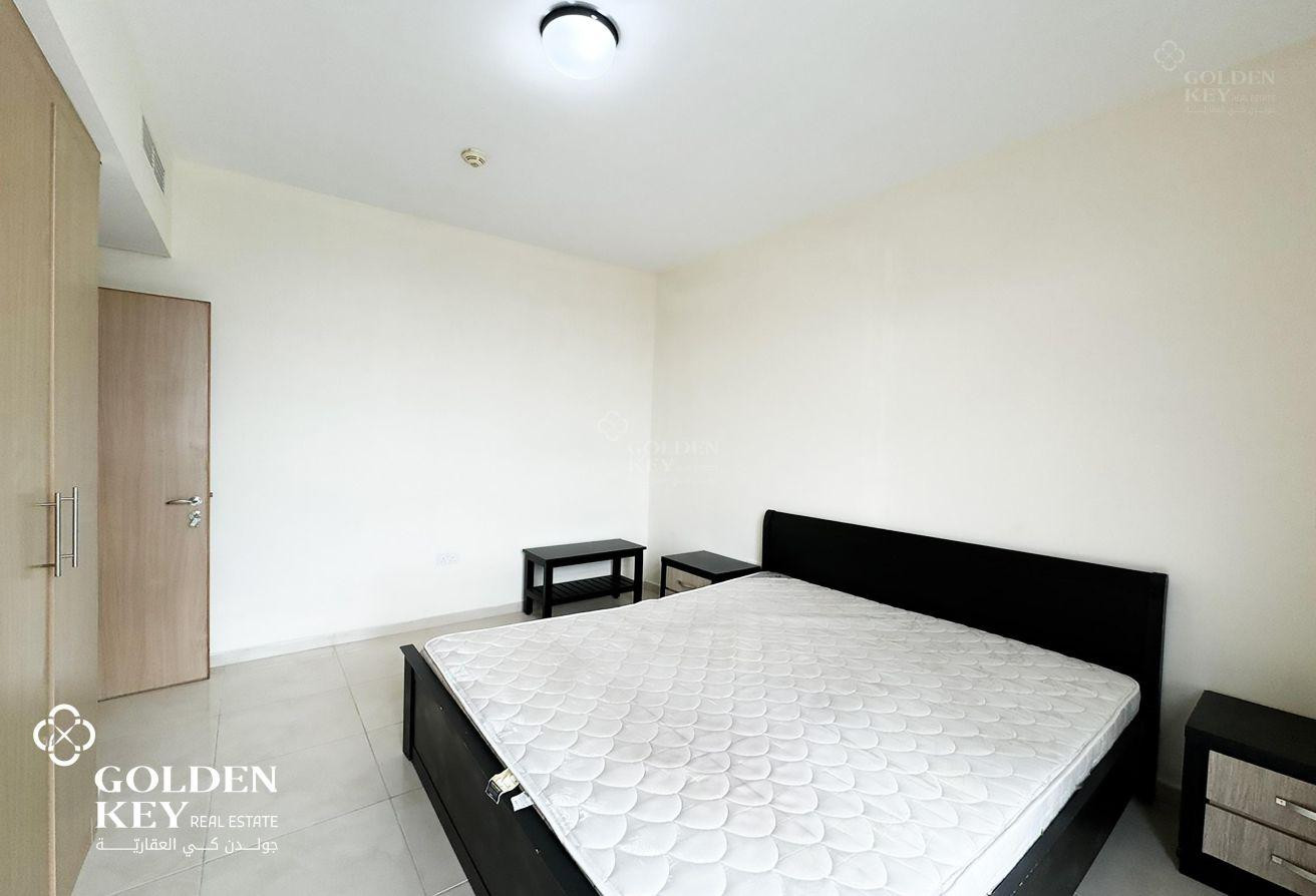 Furnished 3BHK with 2 Balconies | Large Layout - Apartment in Fox Hills