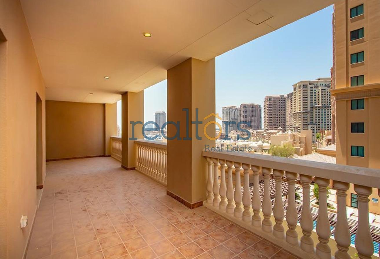 Prestigious 2BR + Office Partial Marina | Rented - Apartment in East Porto Drive