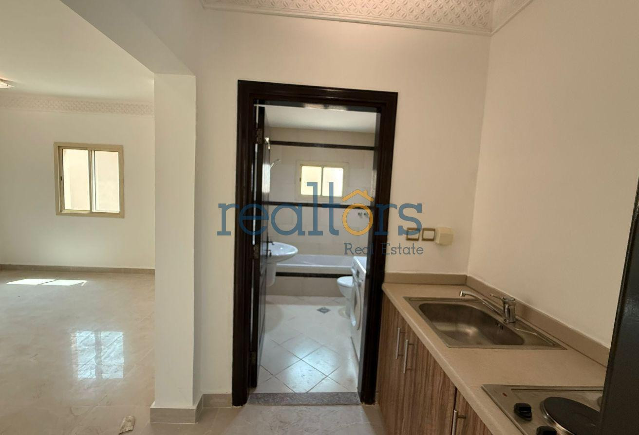 Compound Villa for Rent – Al Aziziyah - Compound Villa in Al Numan Street