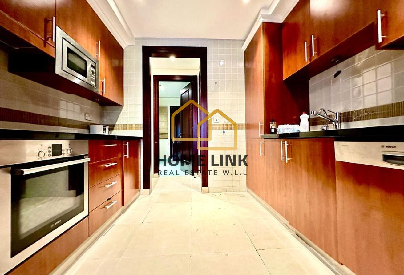 LUXURY TOUNHOUSEIN THE PEARL | WITH BEACH ACCESS - Townhouse in East Porto Drive