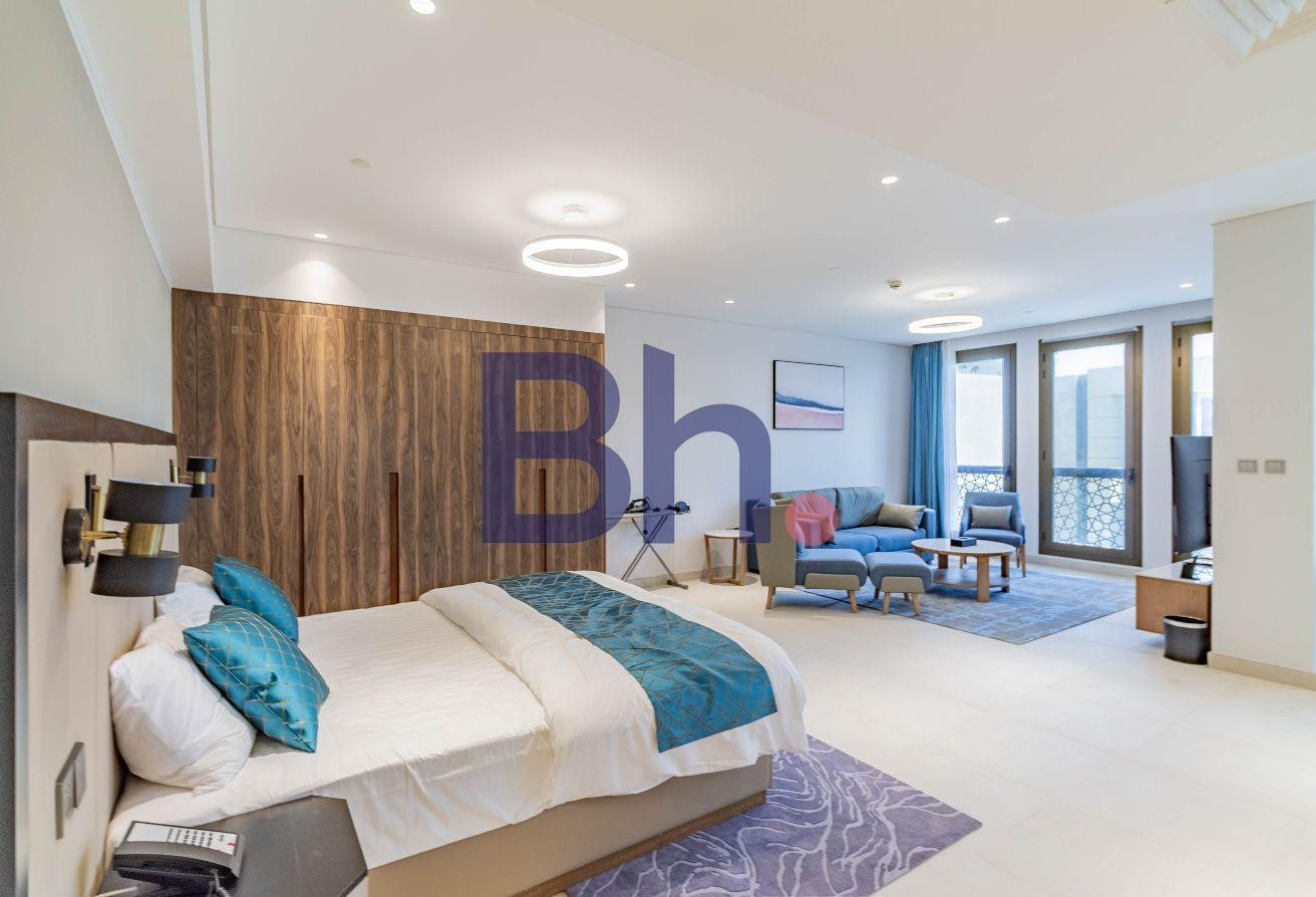 MODERN STUDIO | PREMIUM FINISH | MOVE-IN READY - Studio Apartment in La Plage West