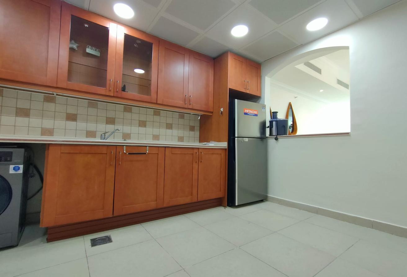 Brand New Furniture | 1Bed + Office | Porto Arabia - Apartment in East Porto Drive
