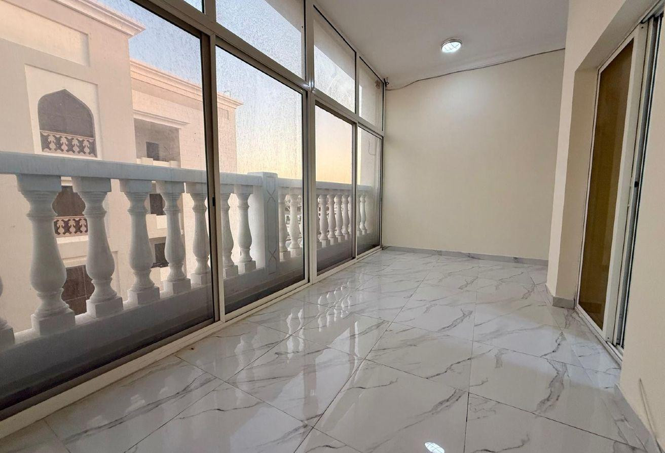 Two rooms and a hall alweseel lousel fox