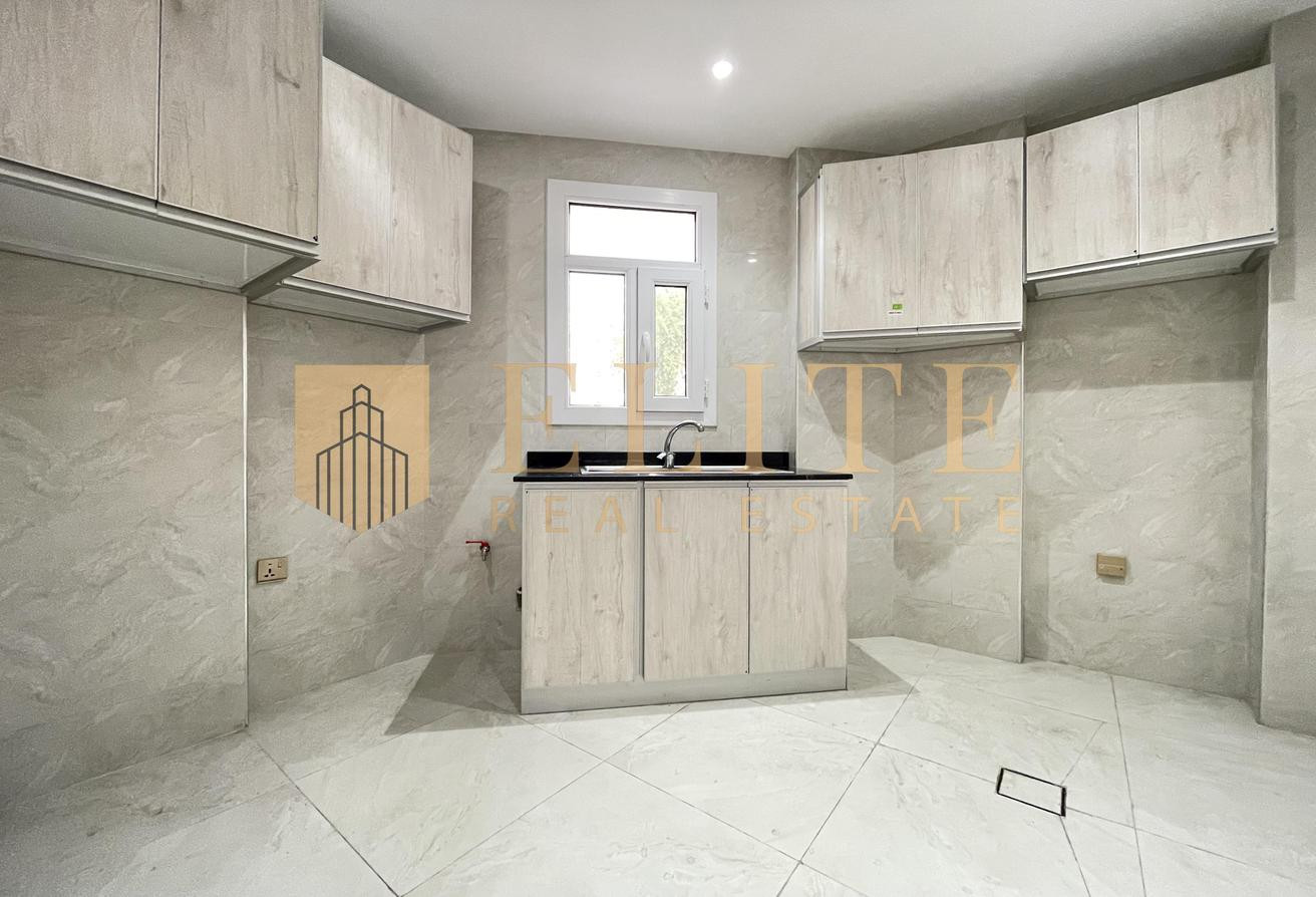 Brand New 3 Master Bedrooms Apartment - Apartment in Madinat Khalifa Building 58