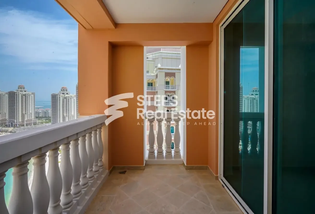 Luxury 2 Bedroom Apartment in The Pearl | Sea View - Apartment in East Porto Drive