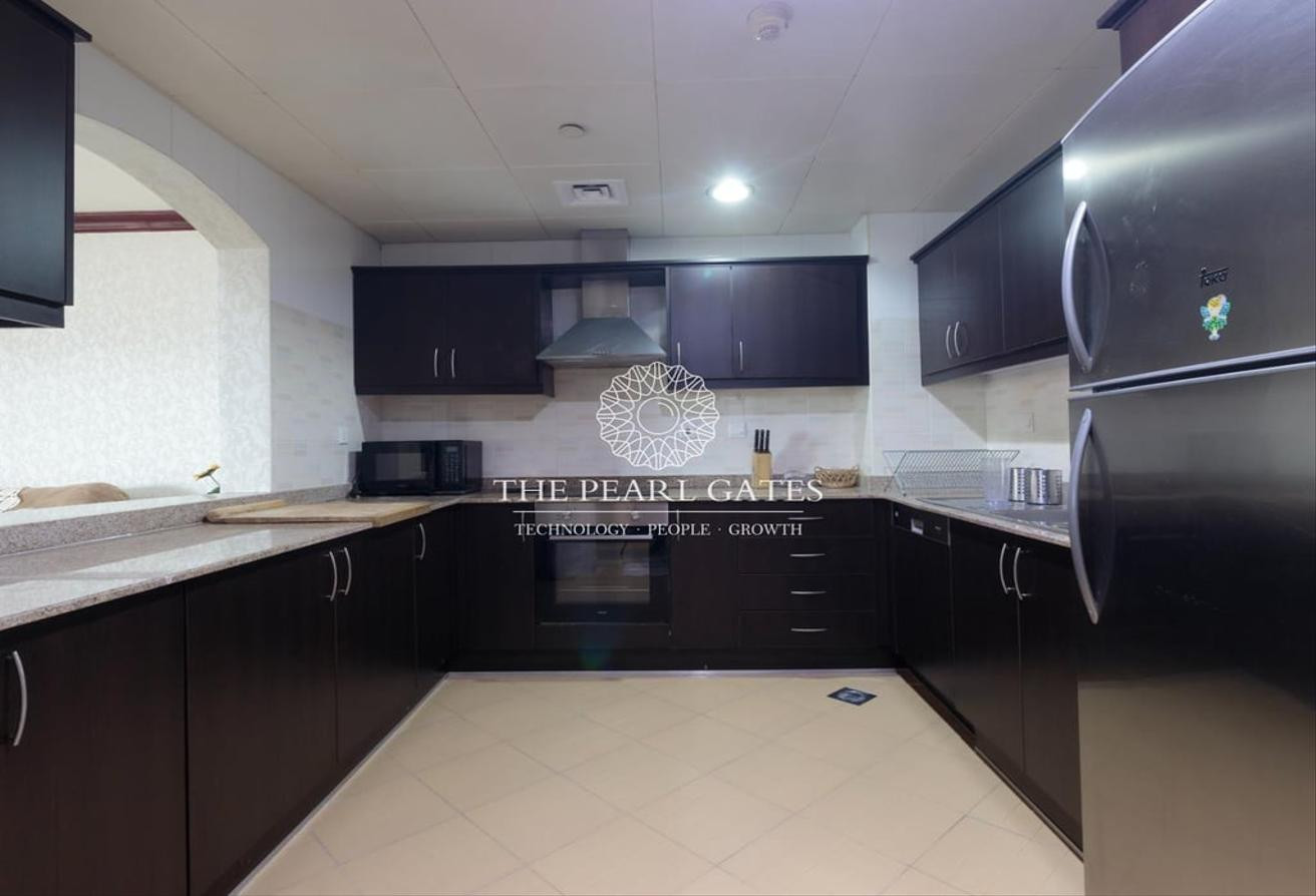 Bills Included | 1 Bedroom | Spacious Layout - Apartment in East Porto Drive