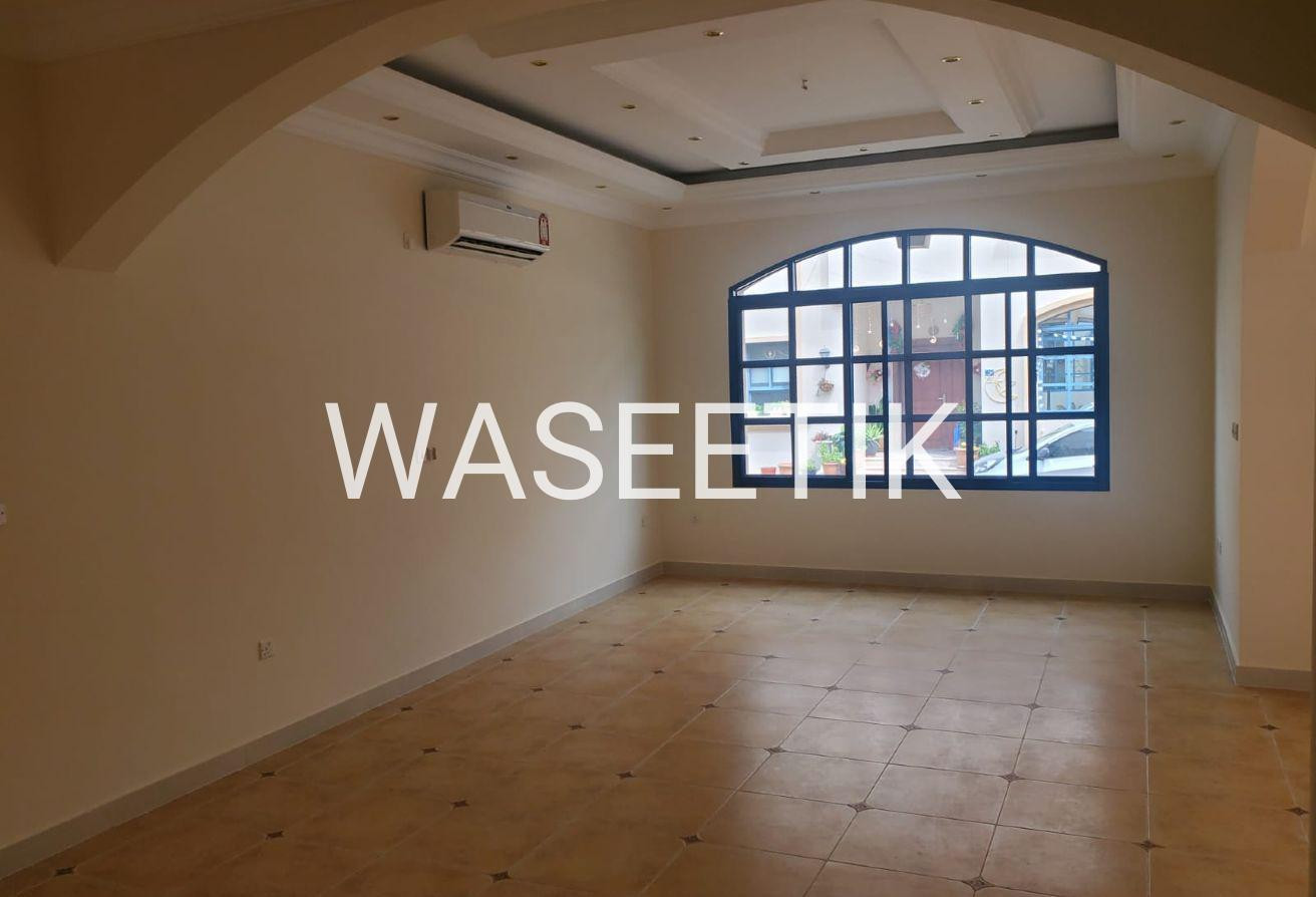 Semi furnished Villa 3bhk+Maid - Compound-Maamoura - Villa in Al Maamoura