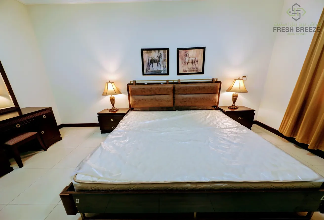 Huge 2BHK Closed To Hammad Metro + One Month Free - Apartment in West Porto Drive