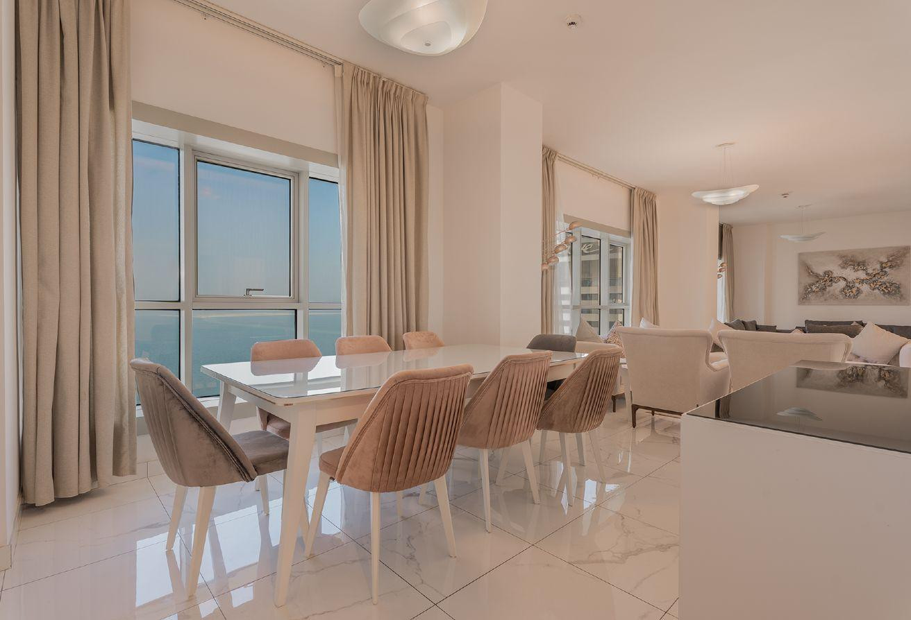 BIG BALCONY 2 BEDROOM FULLY FURNISHED WEST BAY - Apartment in Diplomatic Street