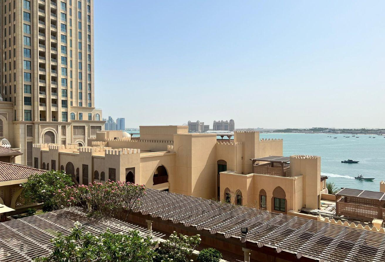 FOR SALE! SPACIOUS 2 BEDROOM-S/F-WITH TITLE DEEDS - Apartment in Tower 31