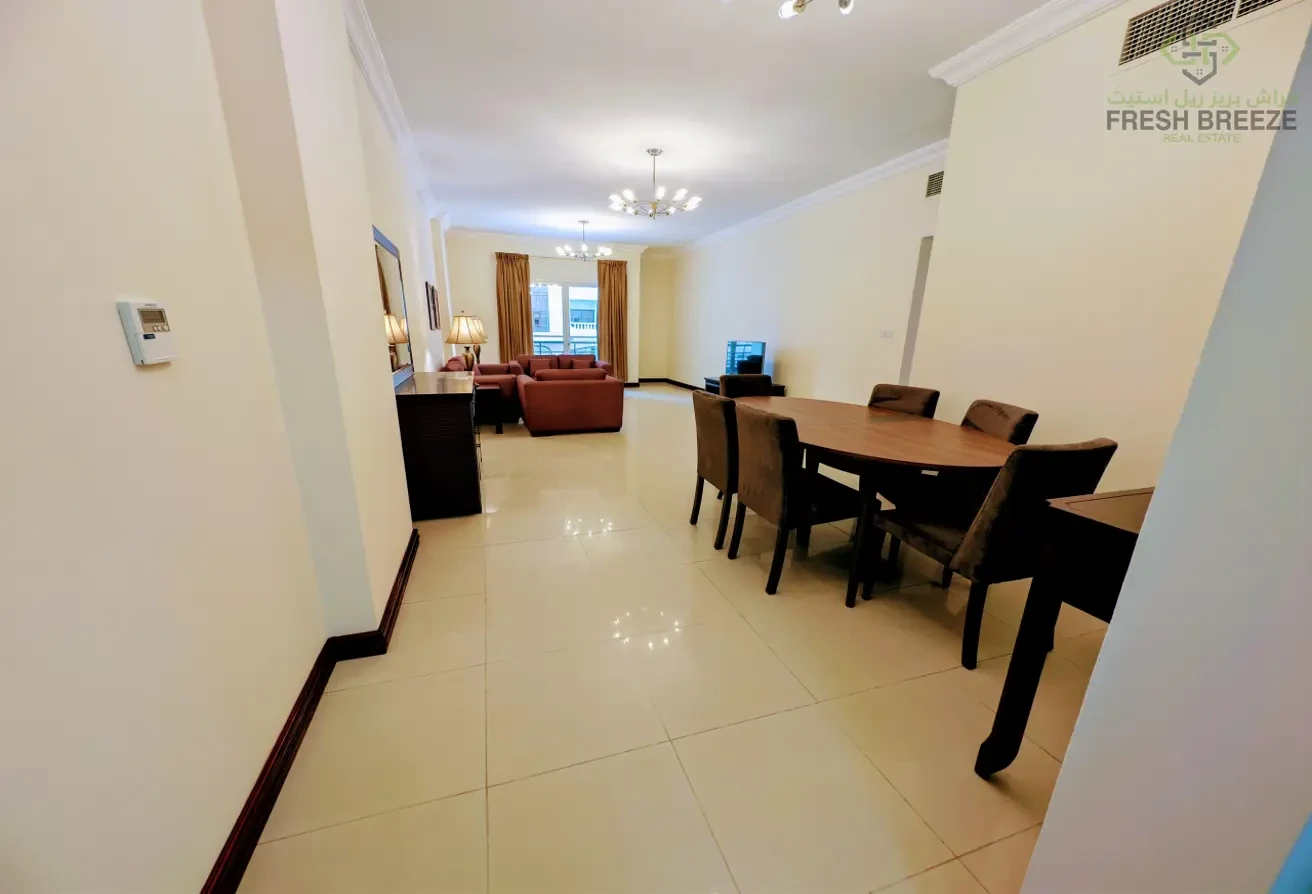 Huge 2BHK Closed To Hammad Metro + One Month Free - Apartment in West Porto Drive