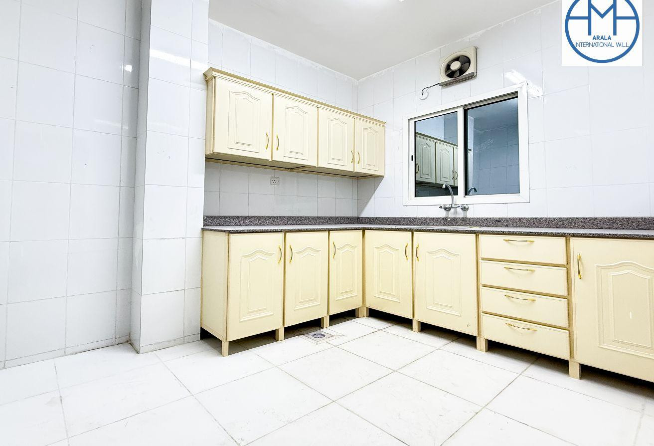 SPACIOUS 3BHK UNFURNISHED NEAR SAUDIA, MUIATHER - Apartment in Muaither Area