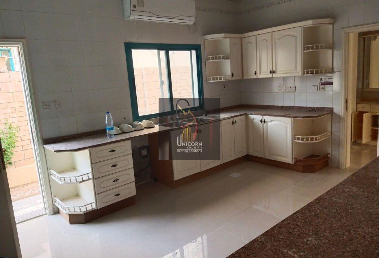 Big Front yard, SF 4 BHK +Maid RM+ Great Amenities - Compound Villa in Al Waab Street