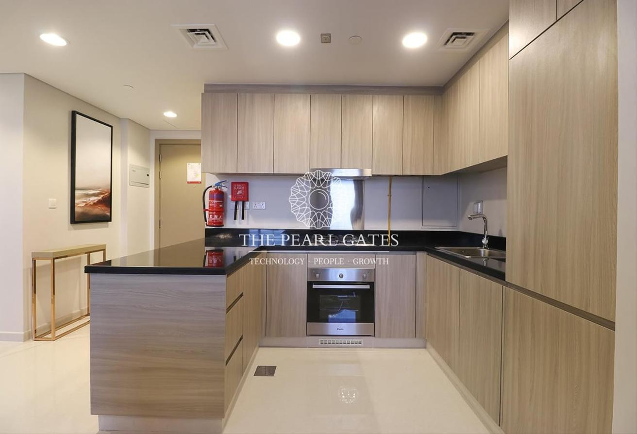 Sea View | Bills Included | Contemporary Furniture - Apartment in Burj DAMAC Waterfront