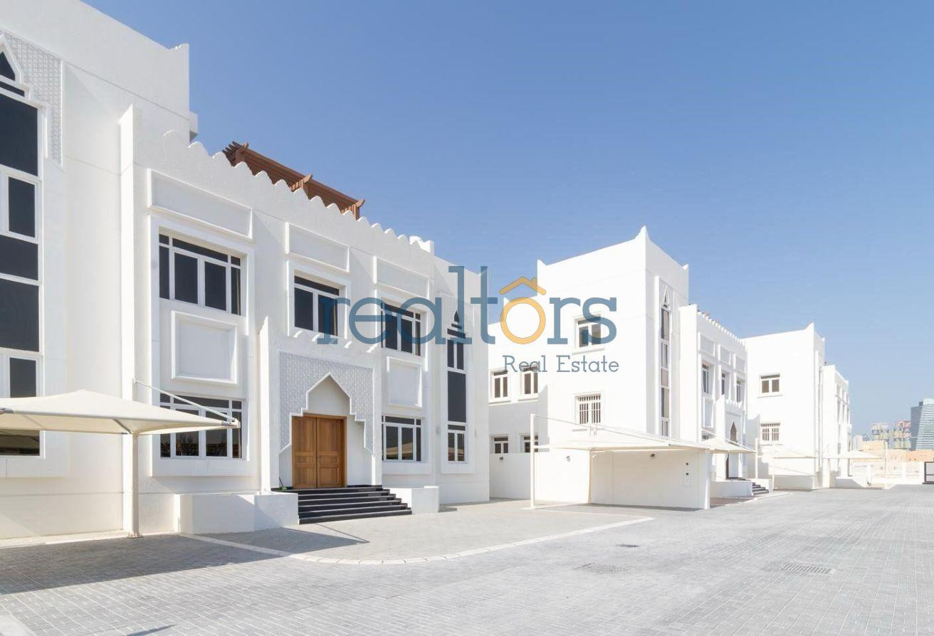 Luxury 6-Bed Villa with Maid &amp; Driver Room - Villa in West Bay Lagoon