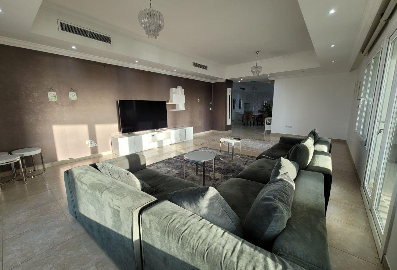 2-BEDROOMS SF APARTMENT PORTO ARABIA WITH BALCONY!