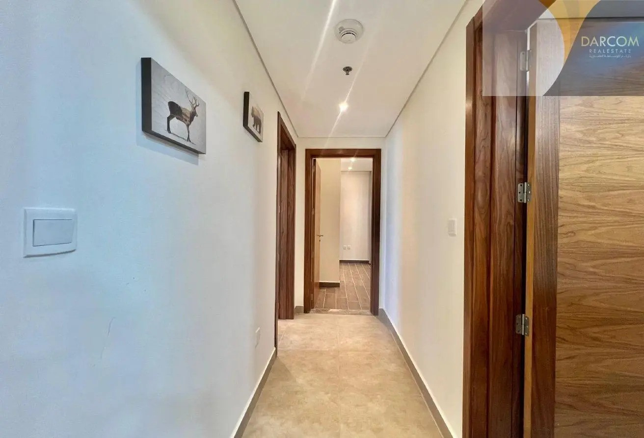 HURRY UP / GOOD INVESTMENT / STADUIM VIEW