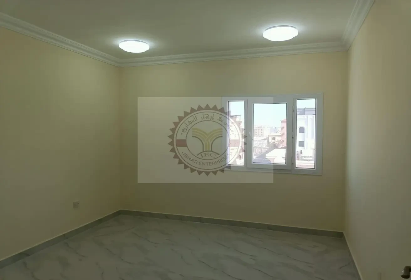 2 bhk unfurnished flat Start from 3800 - Apartment in Al Wakair