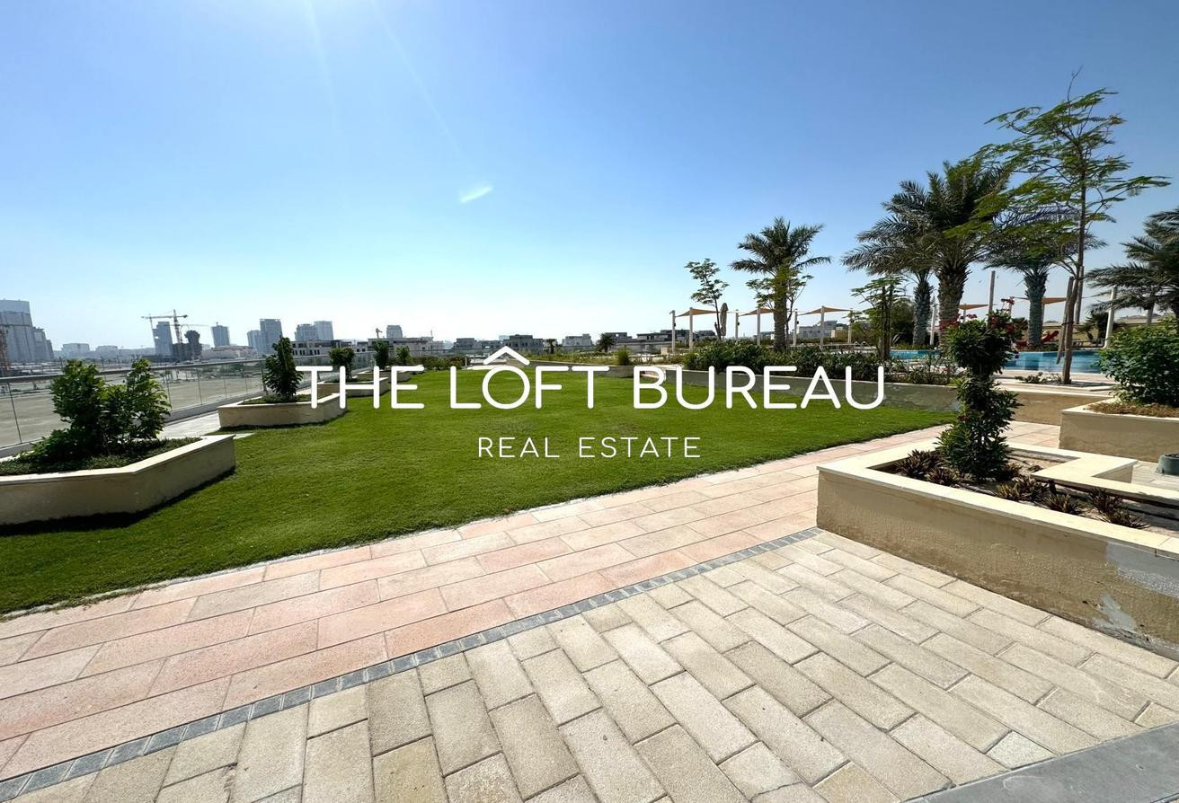 3 Bedroom |Storage|Full Sea View|Title Deeds Avail