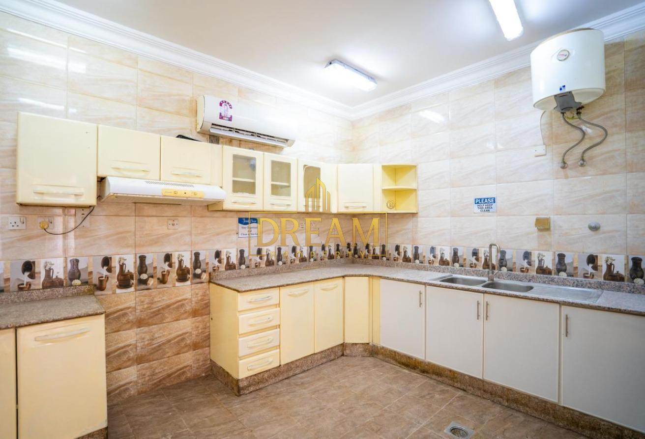 Private Entrance | 7 BHK Villa | Closed Kitchen - Apartment in Al Markhiya Street