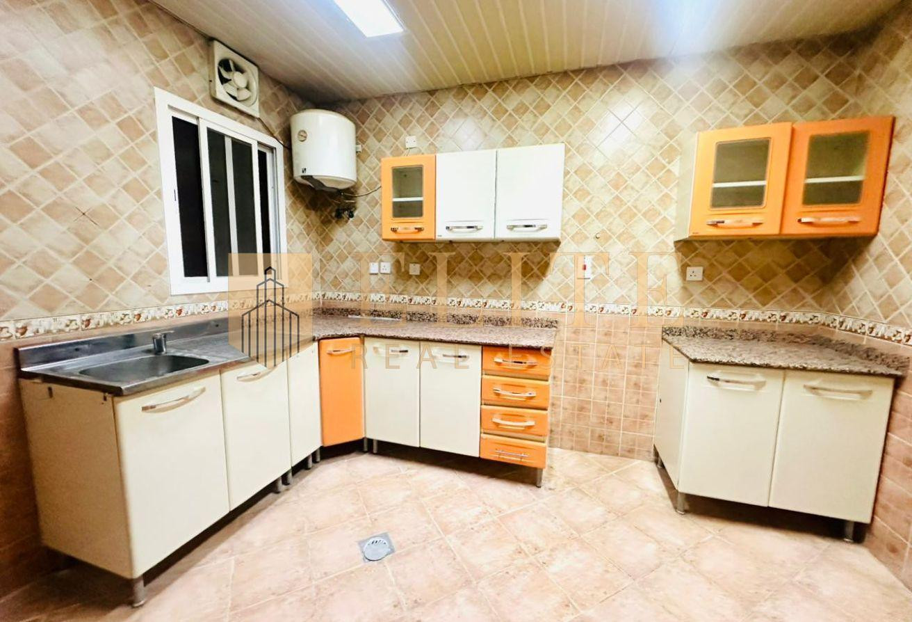 SPACIOUS 1-BEDROOM APARTMENT | BILLS NOT INCLUDED - Apartment in Umm Ghuwailina