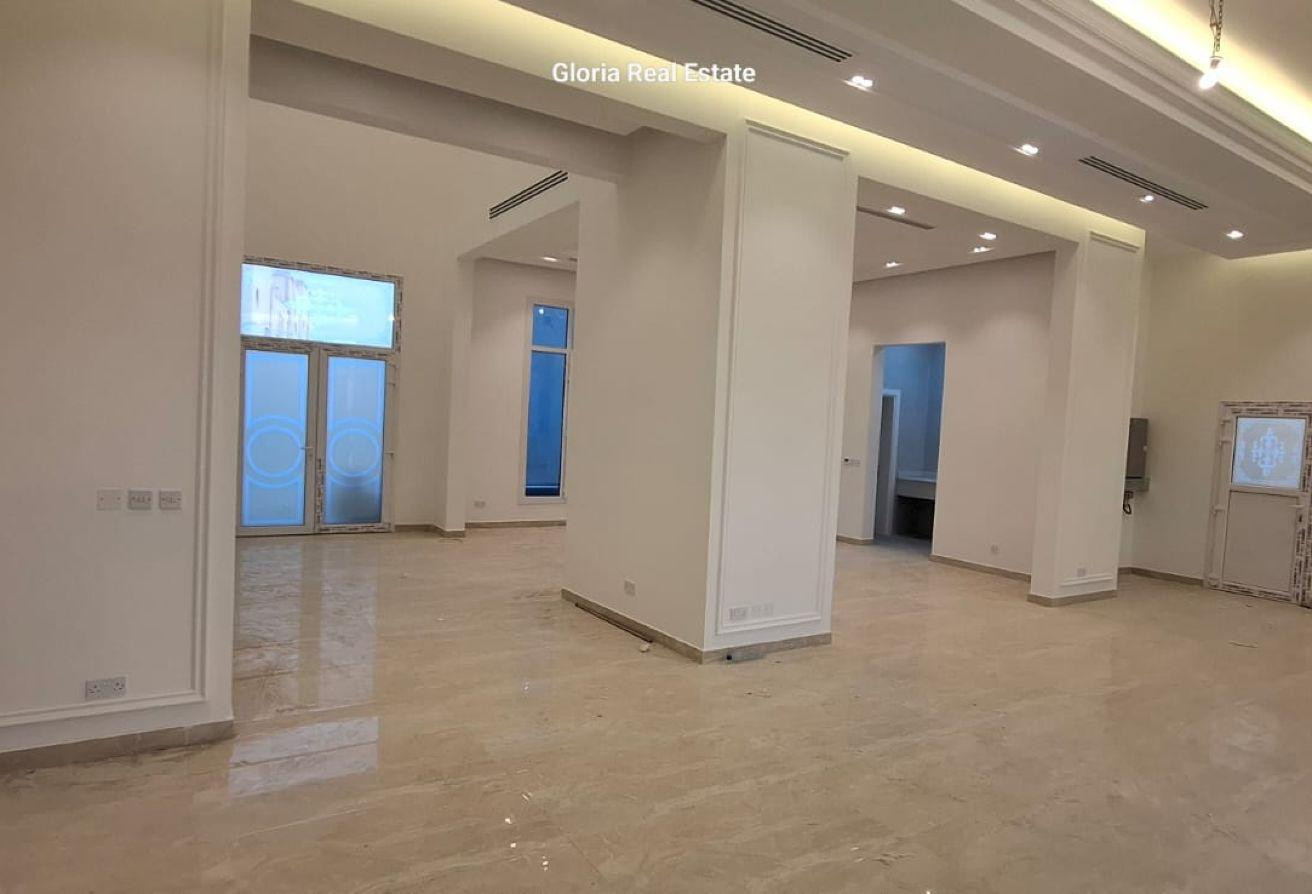 فيلا للبيع في الخيسة 01 - 1040م م - Villa in Al Kheesa