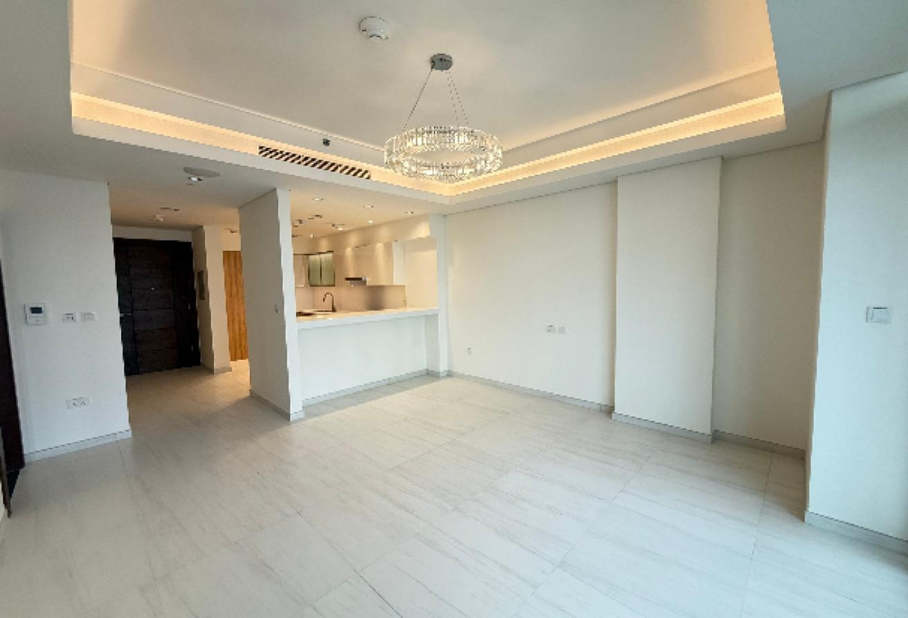 Fresh new 1br | SF | balcony | for sale - Apartment in Gewan Island