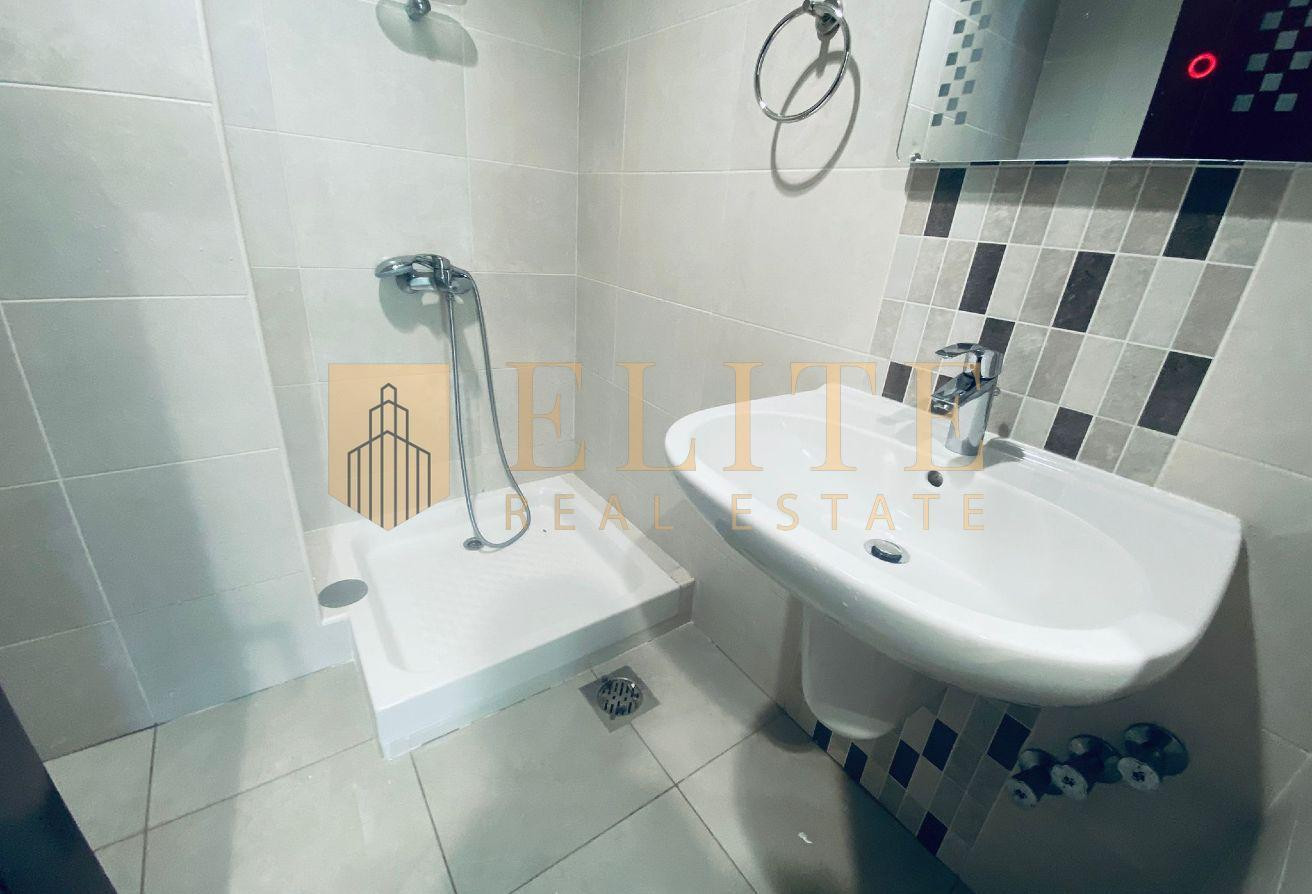 3BR semi furnished bills including lusail marina - Apartment in Marina District