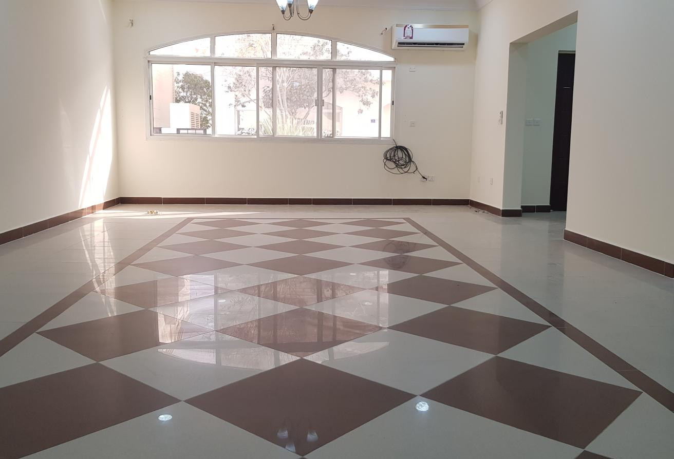 4Bhk Semi-Furnished Compound Villa In Old Riyyan - Compound Villa in Doha