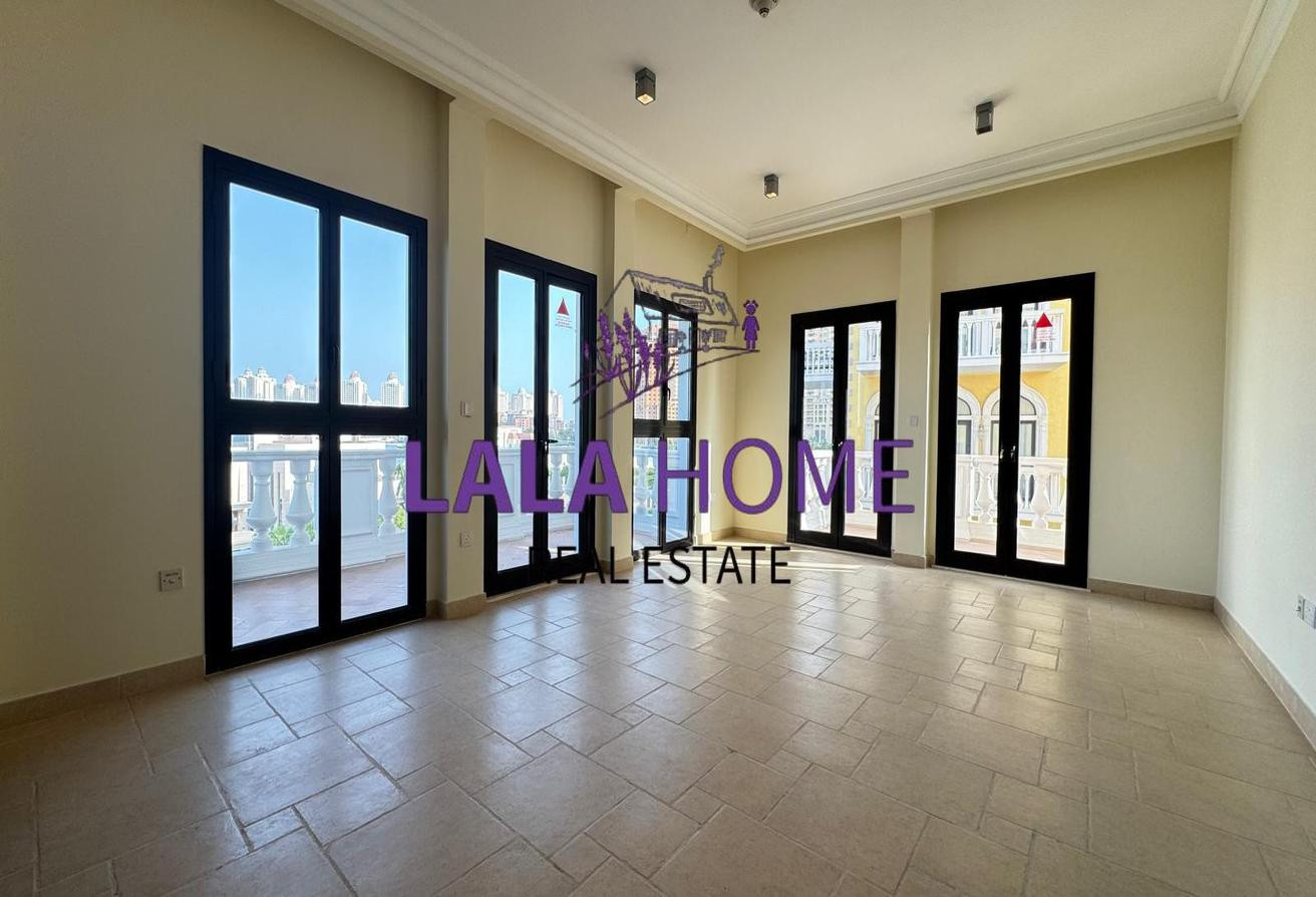 No Fees - 3Bedrooms - Month Free, QQ
