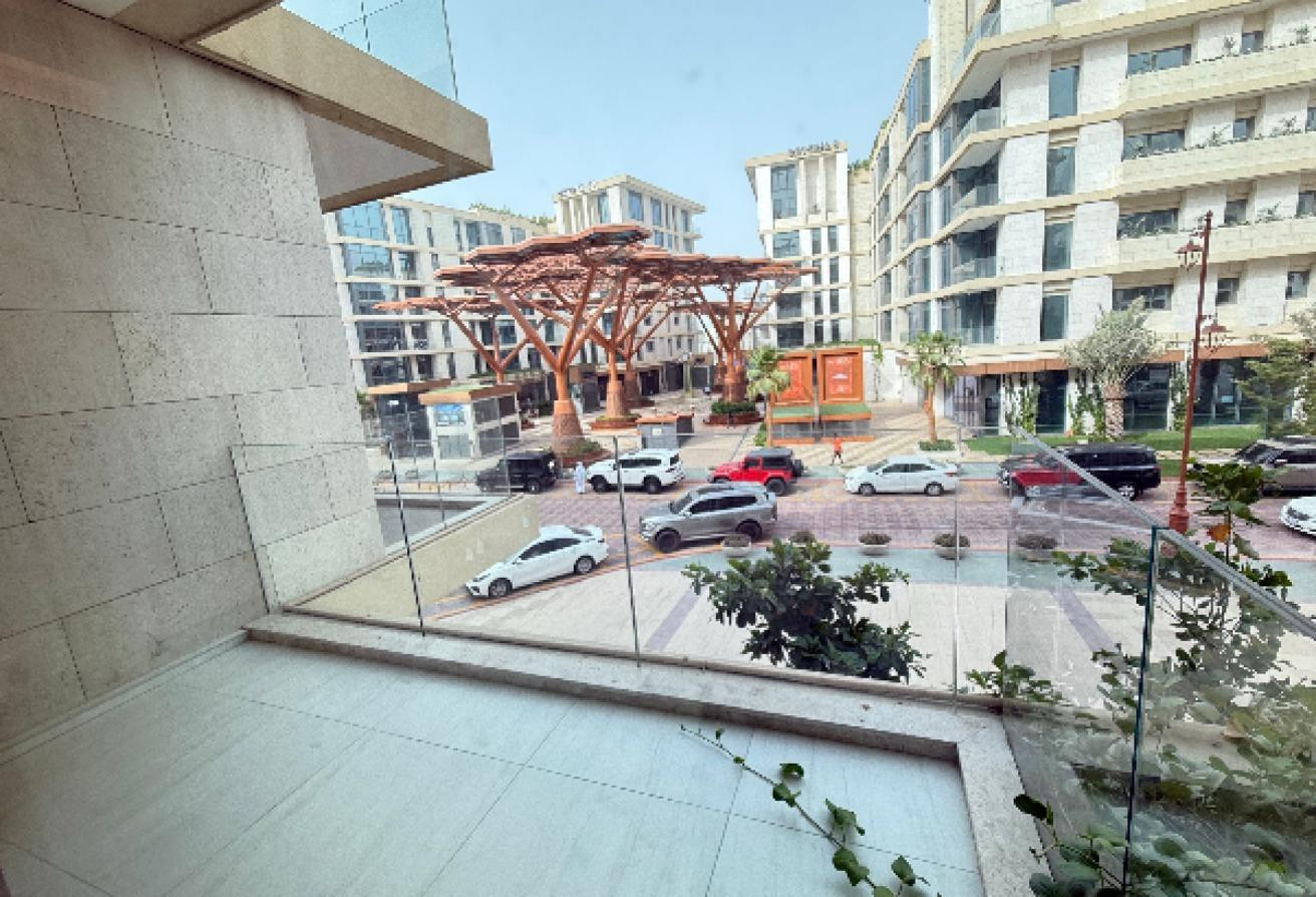 Fresh new 1br | SF | balcony | for sale - Apartment in Gewan Island