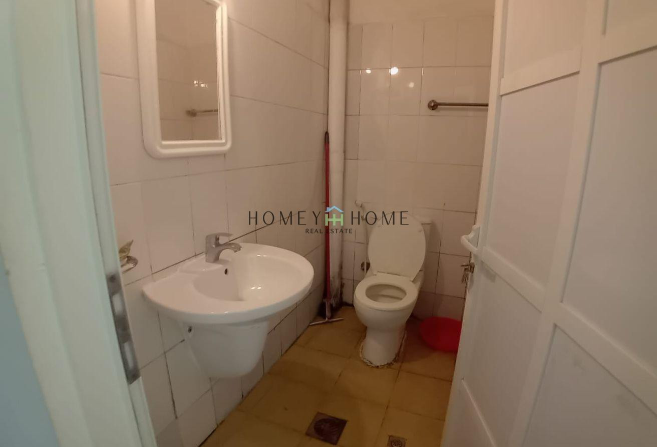 Unfurnished 2 bhk in Mansoura for Rent - Apartment in Al Mansoura