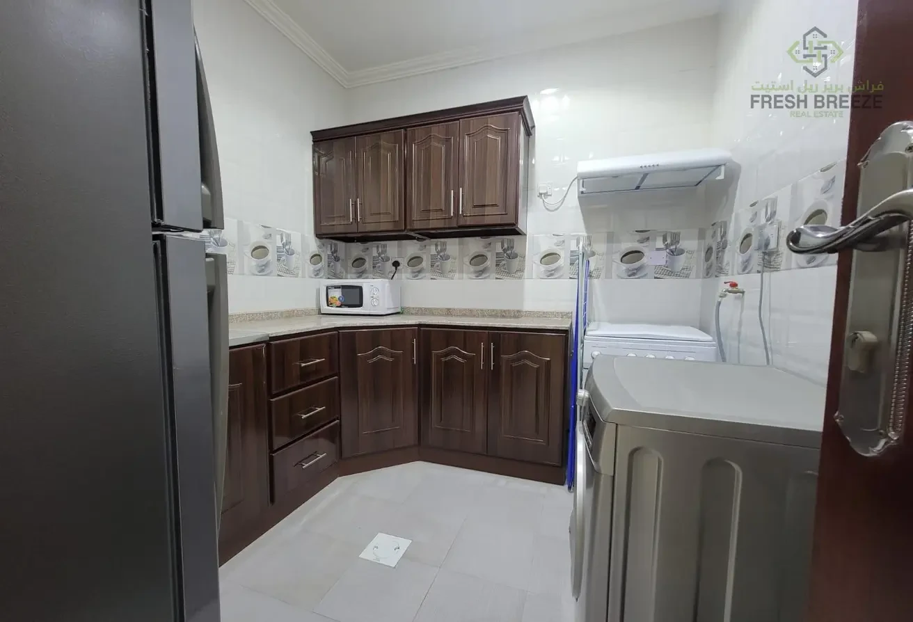 Luxury 2 BHK Fully Furnished Apartment - Apartment in Al Mansoura