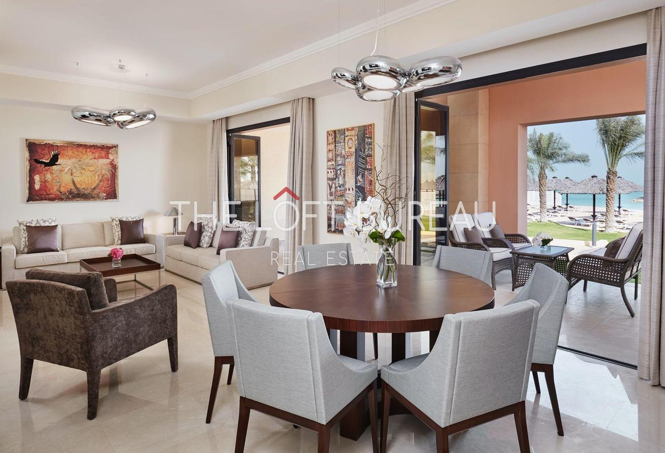 3 bedrooms Villa in Katara Luxury Living 5-Star - Townhouse in Legtaifiya Lagoon